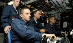 Khám phá cuộc sống bên trong tàu ngầm hải quân Mỹ